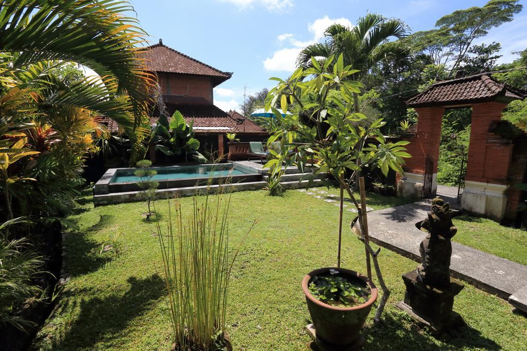 Bali Putra Villa Ubud  Exterior photo